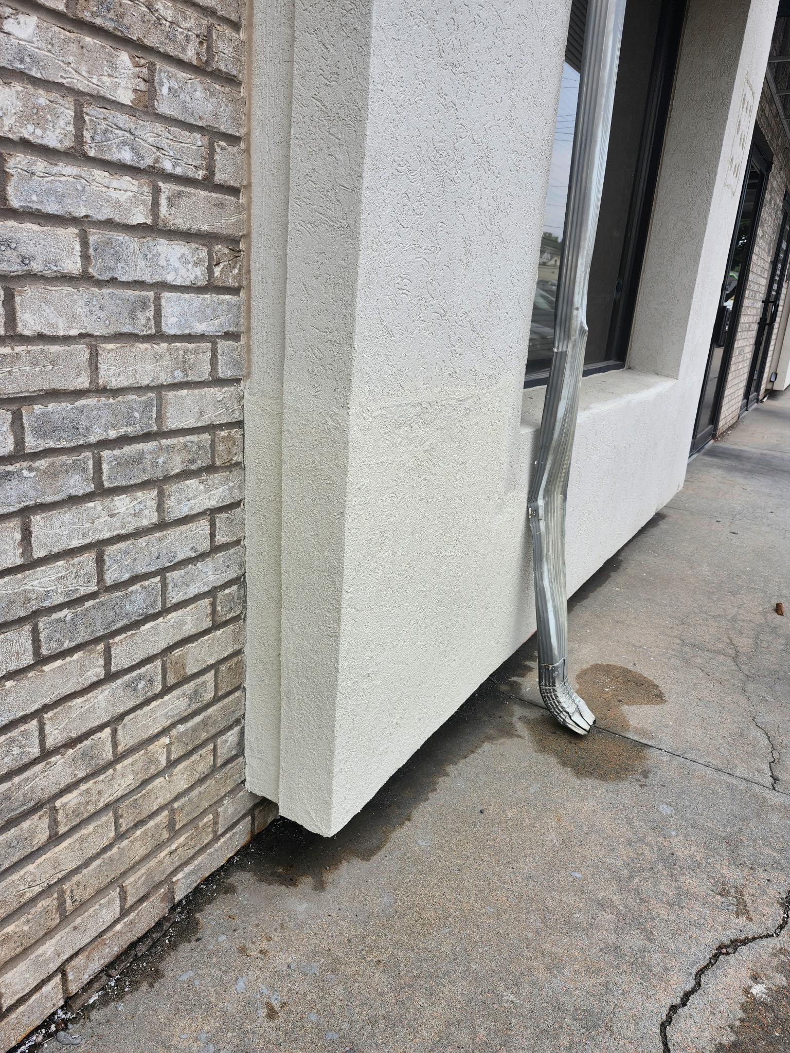 Facade Repair and Cleaning